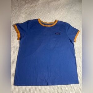 PATAGONIA Women's P-6 Label
Organic Ringer Tee SizeXL In Current blue